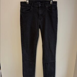 Joe’s Jeans Black Slim Straight Denim W33